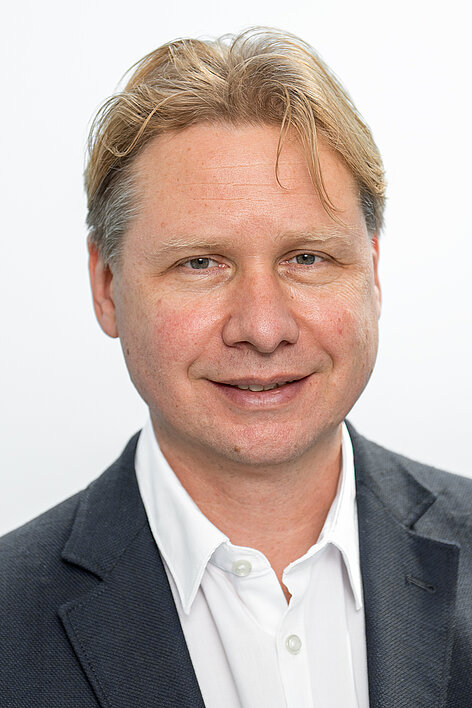 Prof. Dr. Gábor Szabó