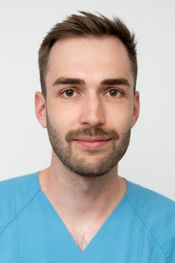 Dr. Till Hestermann