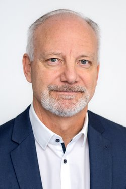 Prof. Dr. med. Michael Bucher,     D.E.S.A., M. Sc.