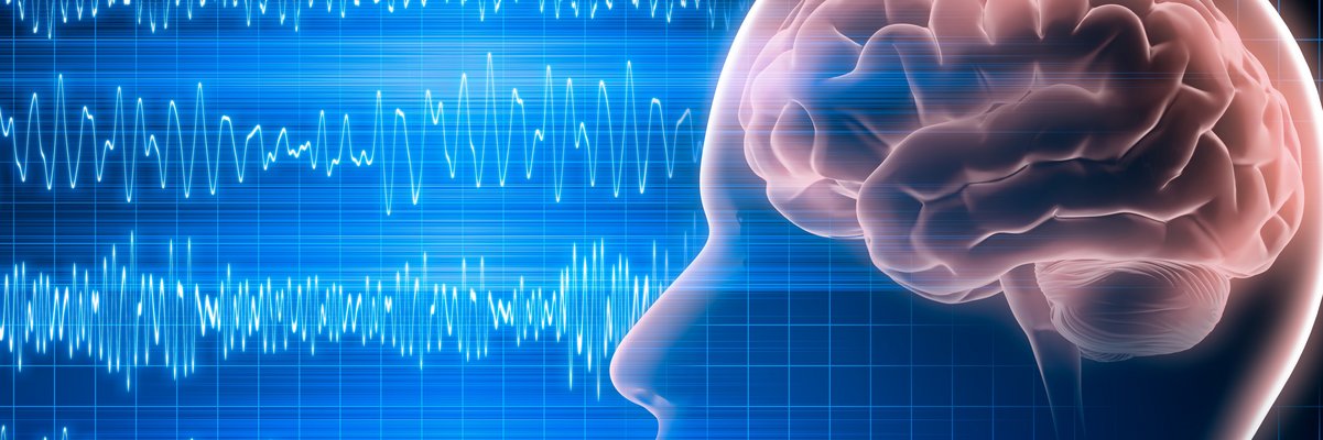 Grafische Darstellung eines Gehirns mit Kopfumrissen. Im Hintergrund sind die Wellen eines EEGs zu sehen.