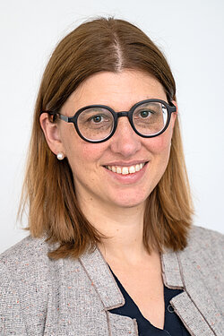 Dr. Barbara Castrellon Gutierrez