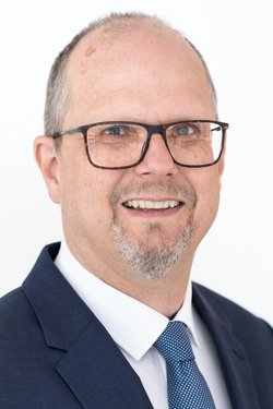 Prof. Dr. med. Oliver Tüscher