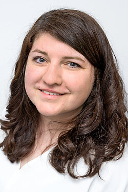 Vertr.-Prof. Dr. Irene Moor