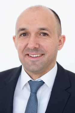 Univ.-Prof. Dr. Georgios Gakis