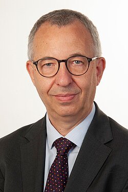 apl. Prof. Johannes Wohlrab