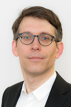 Dr. med. Hauke Felix Wiegand