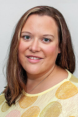 Antje Roth