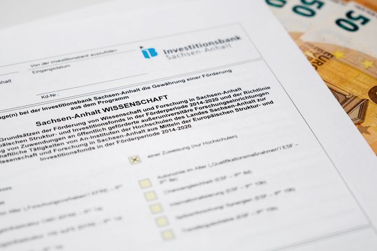 - BMBF-Förderungen
- DFG-Förderungen
- EFRE- / ESF-Förderunegn